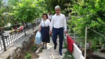 Marmaris Belediye Başkanı Oktay'dan Zehra Bebek'e Destek Ziyareti