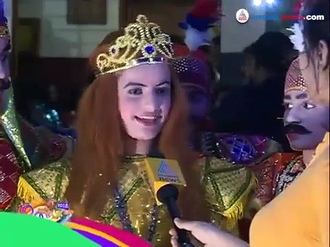 നാടകവേദിയിലെത്തിയ സുന്ദരിയായ രാജകുമാരി