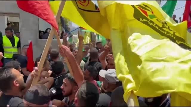 İsrail güçleri tarafından vurularak öldürülen Filistinli çocuğun cenaze töreni