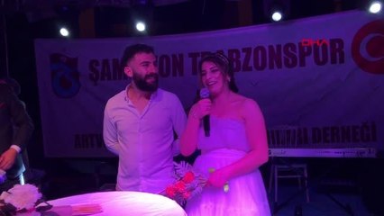 TRABZONSPOR ŞAMPİYON OLDU, TANSU İLE ALİ EVLENEBİLDİ