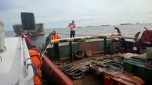 Kisah 7 Korban Selamat KM Ladang Pertiwi, 16 Jam Terombang-ambing di Laut