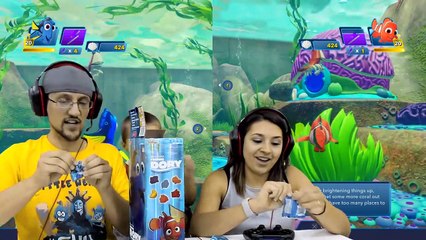 Descargar video: FINDING DORY Disney Infinity 3.0 Movie Playset Part 2 w_ Mommy & More Gummies (FGTEEV Nemo Gameplay)