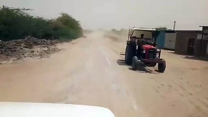 Watch Video:  नहर से मिट्टी निकालने का कार्य प्रगति पर