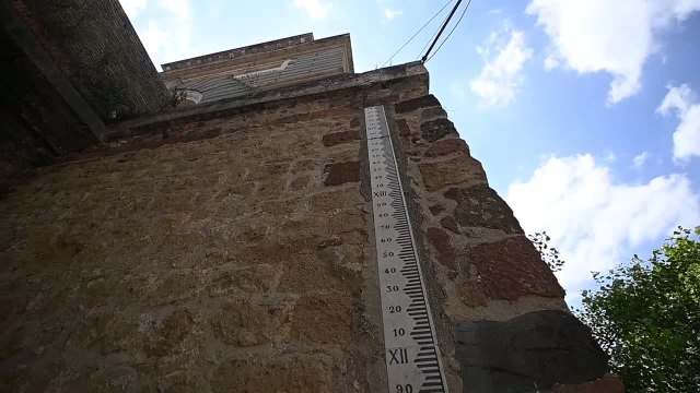 Roma, emergenza siccita' nel Tevere: navigabilita' a rischio