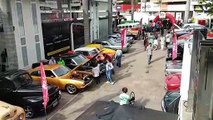 Aberto ao público, ‘Carburator Day’ conta com exposição de carros clássicos, show e muito entretenimento