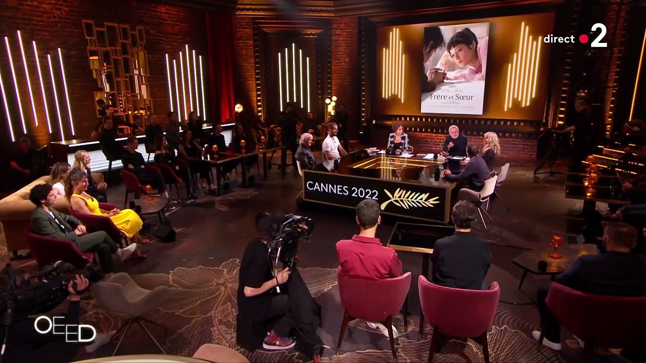 Arielle Dombasle et Laurent Ruquier dans l'émission "On est en direct"
