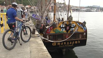 Miles de personas disfrutan del Festival del Mar de Pasajes