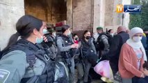 فلسطين: مئات المستوطنين يقتحمون باحات المسجد الأقصى
