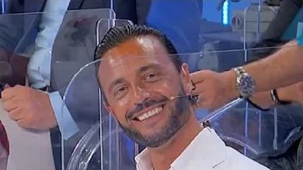 Anticipazioni Uomini e Donne oggi: Armando Incarnato mette da parte Marika e punta Jessica Giovedì i