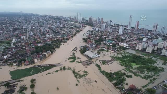 Brezilya'da şiddetli yağışlar nedeniyle ölenlerin sayısı 44'e çıktı