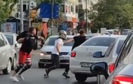 Beykoz’da trafikte sopalı kasklı kavga