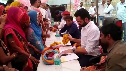 दौसा. साहब दूरदराज से पानी लाकर बुझाते हैं प्यास...