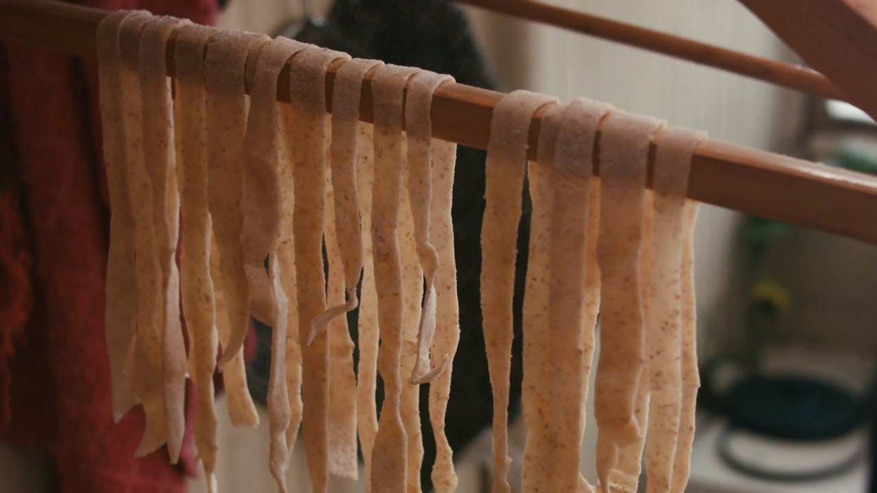 Pasta fresca T1 E9