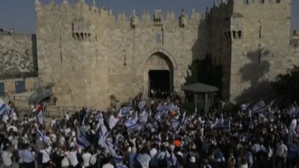 Alta tensione a Gerusalemme dopo la "marcia delle bandiere"