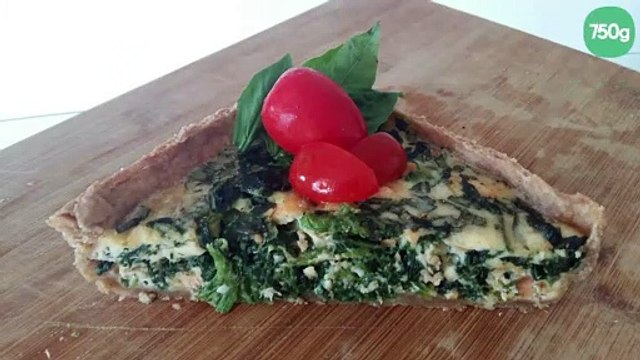 Quiche aux dès saumon et épinards à la crème