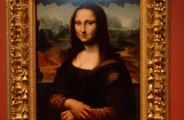Mona Lisa attacked with cake by man dressed as an old lady!