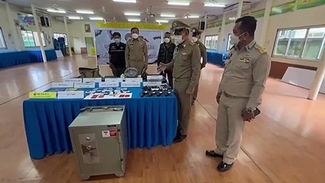 ชุมพร - จับแก๊งค้ายาบ้ารายใหญ่ยาบ้า 6,837 เม็ด ปืนพกสั้น 6 กระบอก