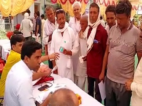 video: प्रशासन गांवों के संग अभियान शिविर में ग्रामीणों ने बताई समस्या