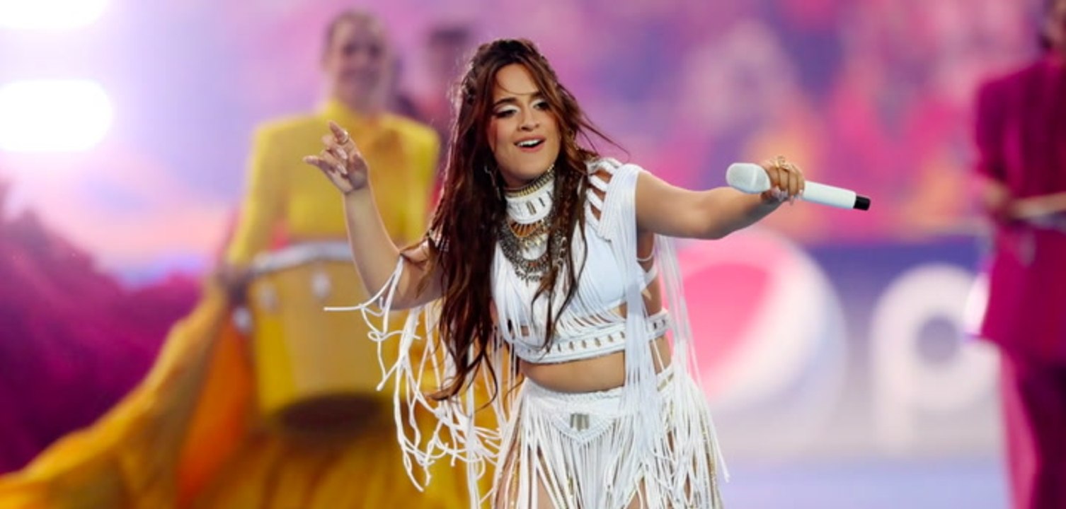 Camila Cabello von Fußball-Fans ausgebuht