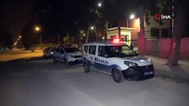 Okuldan demir korkuluk çalan 2 kişiyi polis suçüstü yakaladı