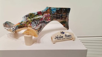 İzmir'de Kemik Üzerine Minyatür ve Resim Sergisi Açıldı