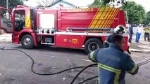 Moradores de rua ateiam fogo em colchão e provocam incêndio em residência em Umuarama