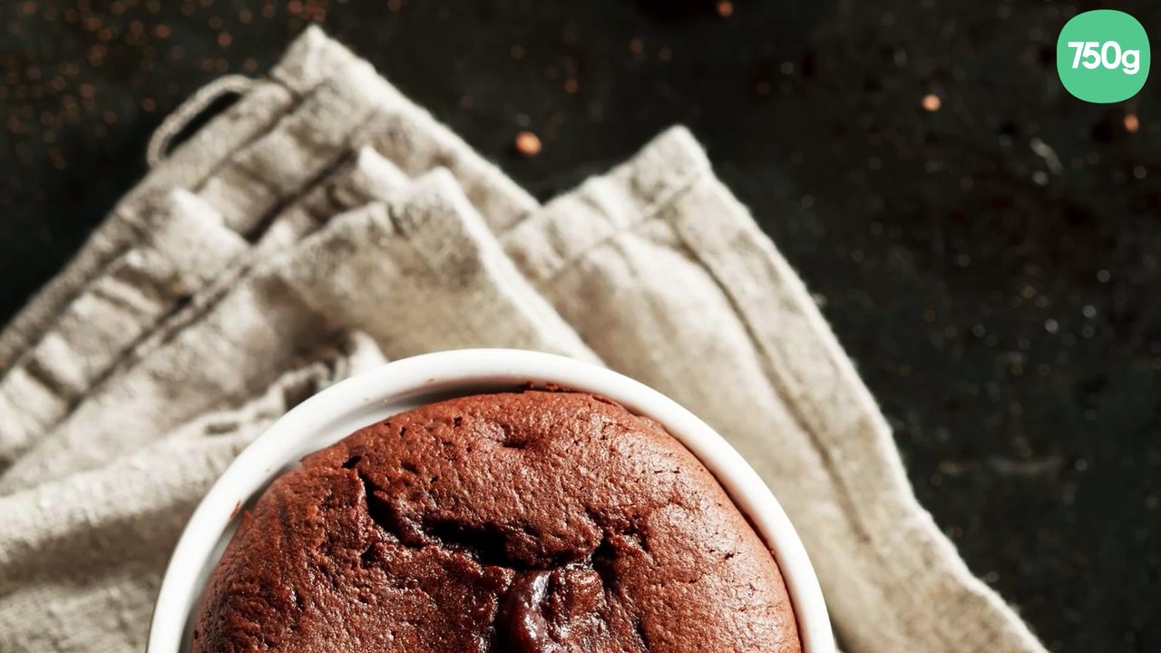 Moelleux au chocolat simple et rapide