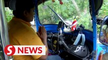 Sri Lankan rickshaw driver running on empty