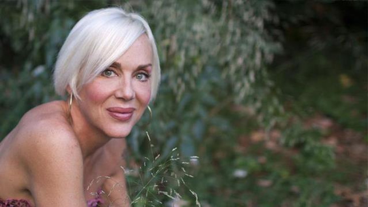 Akciğer kanseri tedavisi gören Billur Kalkavan, hastaneden fotoğrafını paylaştı