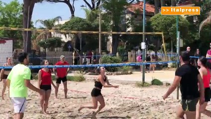 Decathlon apre a Carini, festa dello sport in spiaggia