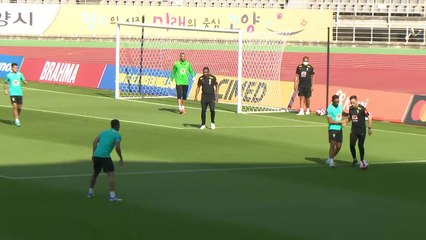 브라질 축구대표팀, 다채로운 전술 훈련 공개 / YTN