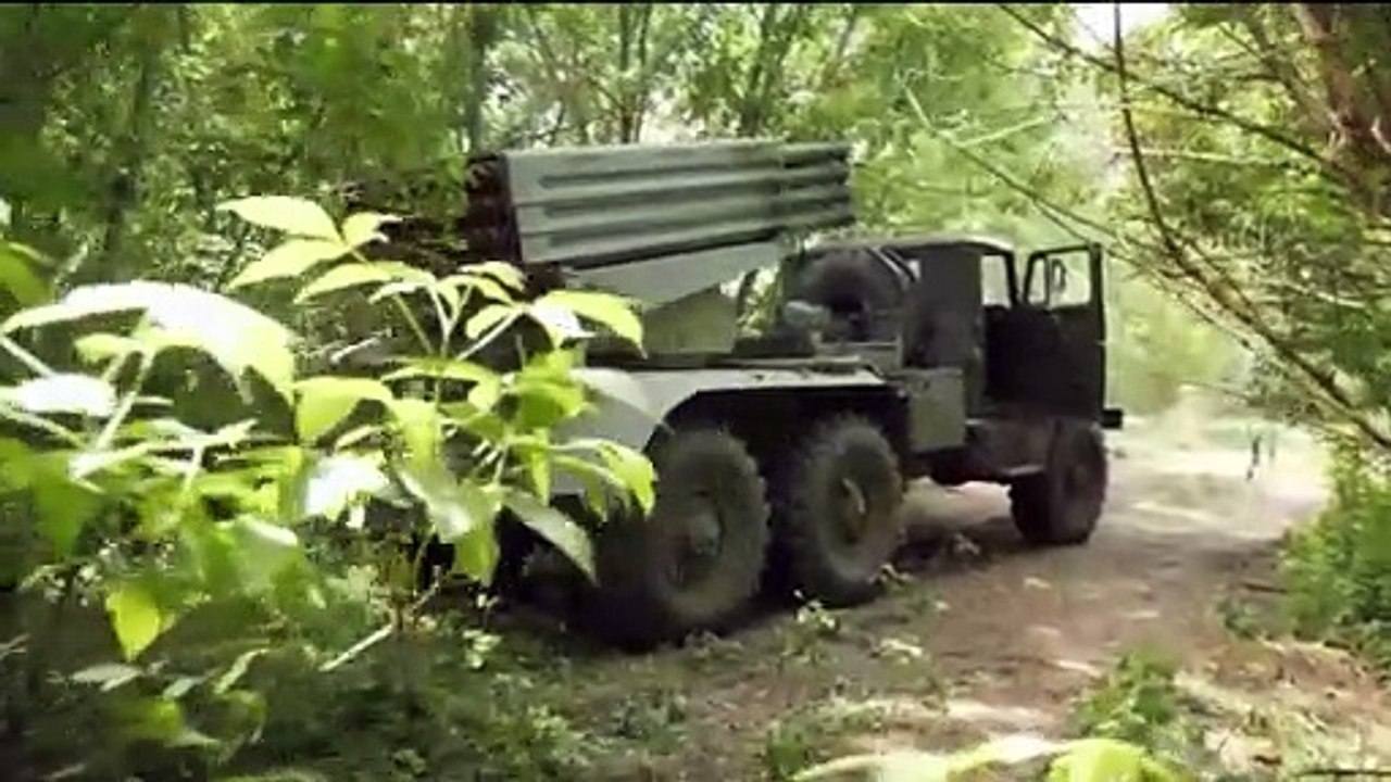 Absurder Kriegsalltag: Raketenwerfer aus der Sowjetzeit gegen russische Soldaten