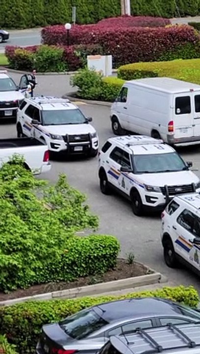 Man Using Hate Speech is Arrested Outside Apartment Complex