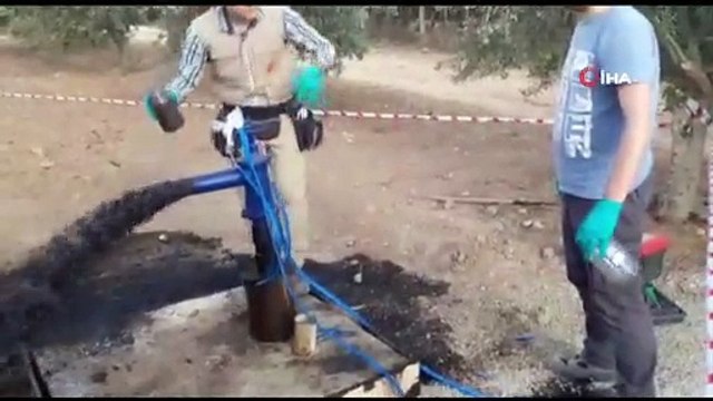 Yetkililer dün numune almıştı! Manisa’da zeytinlikten çıkan siyah maddeden müjdeli haber