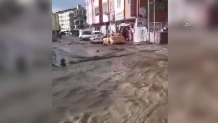 Sel sularına kapılan çocuk hayatını kaybetti