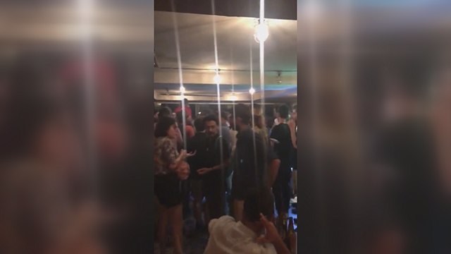 Polis ablukaya aldı, eylemciler TMMOB binasına sığındı