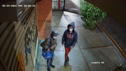 Cámara graba a presuntos robafocos en San Marcos