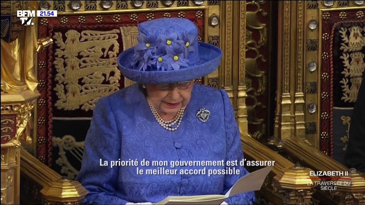 Elizabeth II opposée au Brexit? En 2017, sa tenue au Parlement a suscité de  nombreux commentaires - Vidéo Dailymotion