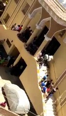 باستخدام مكبرات الصوت.. أسرة أطفال الدقهلية الـ3 يعلنون عدم تلقى العزاء