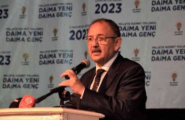 下载视频: AK Parti Genel Başkan Yardımcısı Mehmet Özhaseki'den 'altılı masa' eleştirisi: 