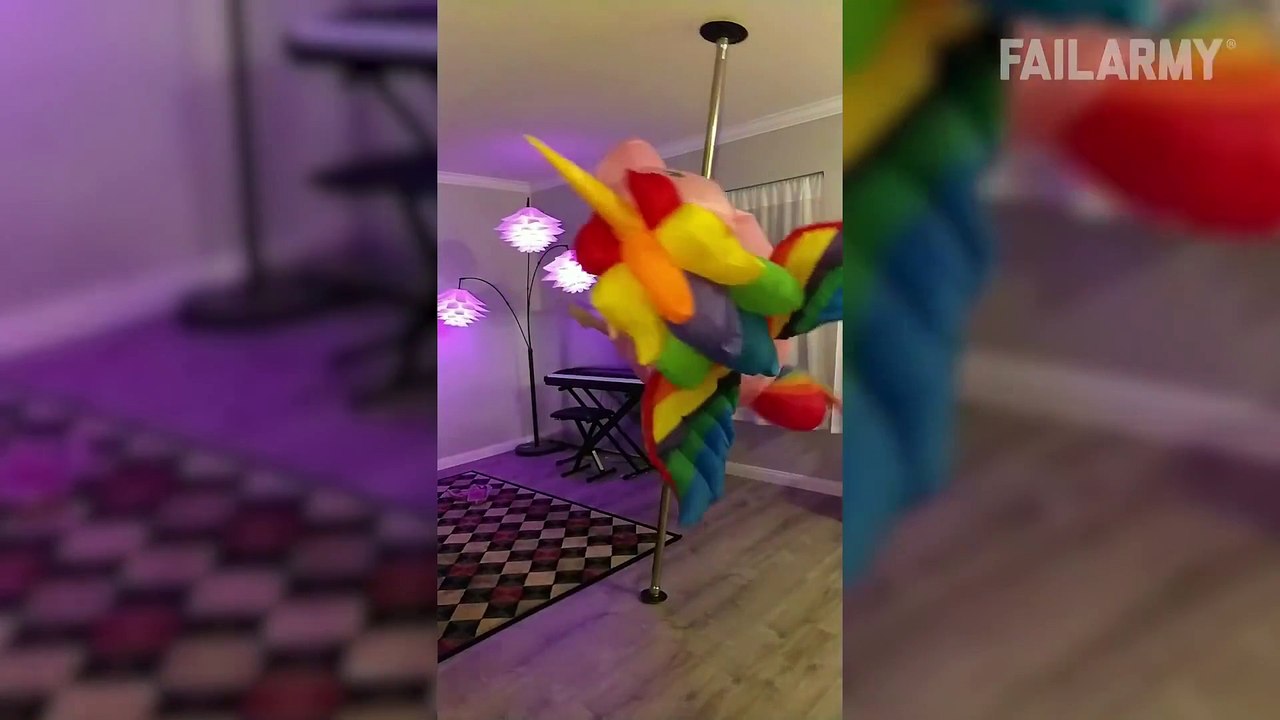 54 TERRIBLE DANCERS