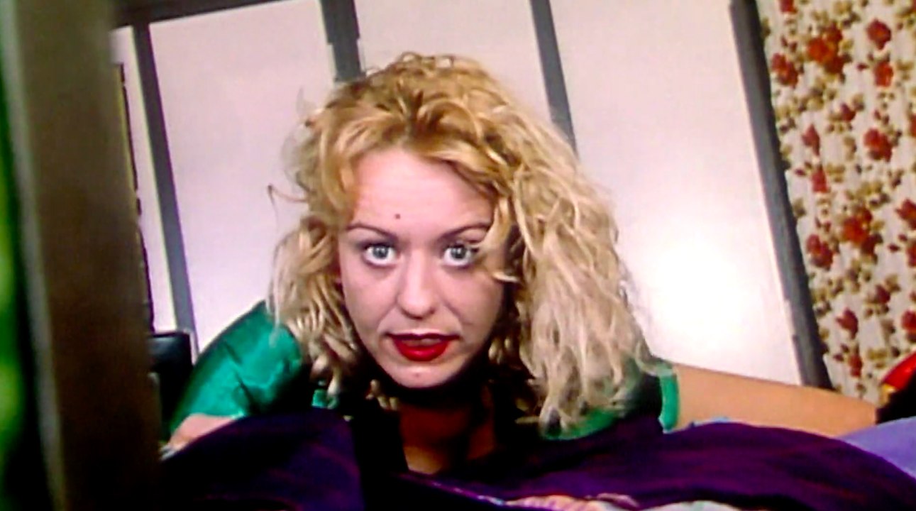 Nippelsuse schlägt zurück - Trailer (Deutsch) HD