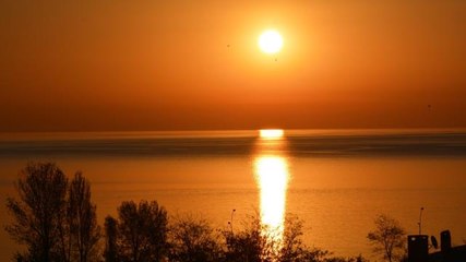 Van Gölü'nde muhteşem gün doğumu