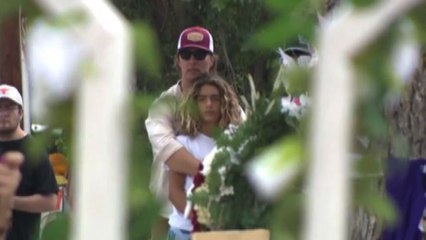 Matthew McConaughey omaggia le vittime della strage di Uvalde