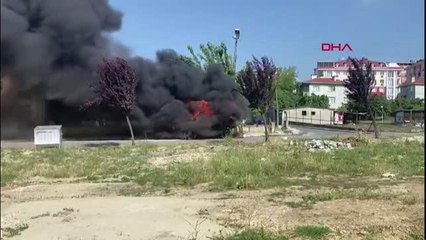 İSTANBUL ? BEYLİKDÜZÜ'NDE CİP ALEV ALEV YANDI