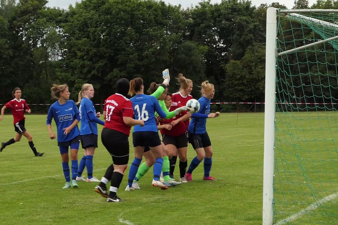 Das 3:0 für Sparta II durch ein Eigentor von Betty Zucker (Fallersleben)