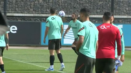 Cristiano y los suyos preparan el partido contra España