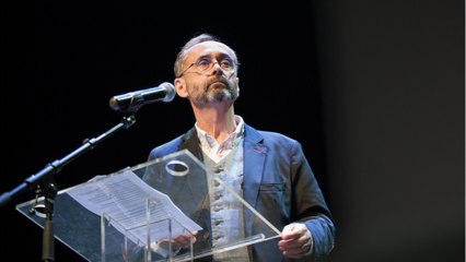 GALA VIDEO - Robert Ménard “opportuniste” ? “Son seul objectif, c’est de faire parler de lui”