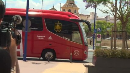 Tải video: Sevilla recibe a la selección con los brazos abiertos