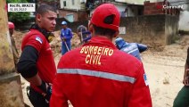 Quarto dia de buscas por vítimas depois das chuvas mortais no Brasil